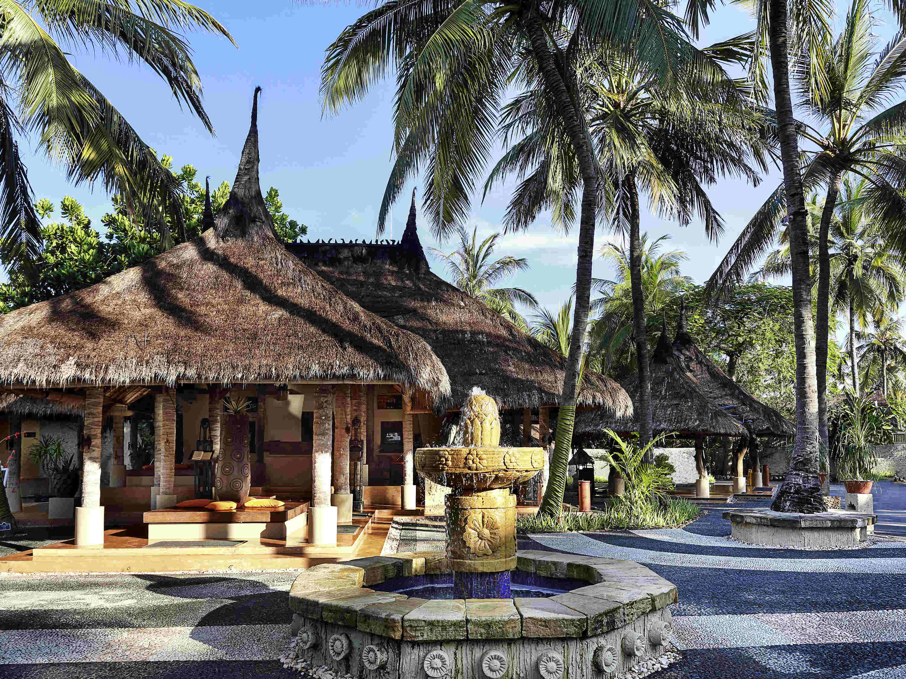 Novotel Lombok Resort  Villas 8J 7N Voyages Sensass
